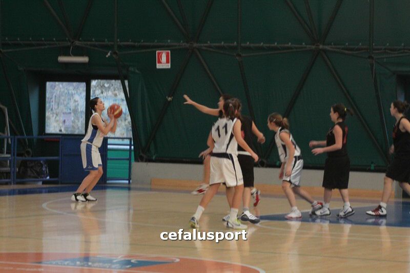 120218 basket 298_tn.jpg